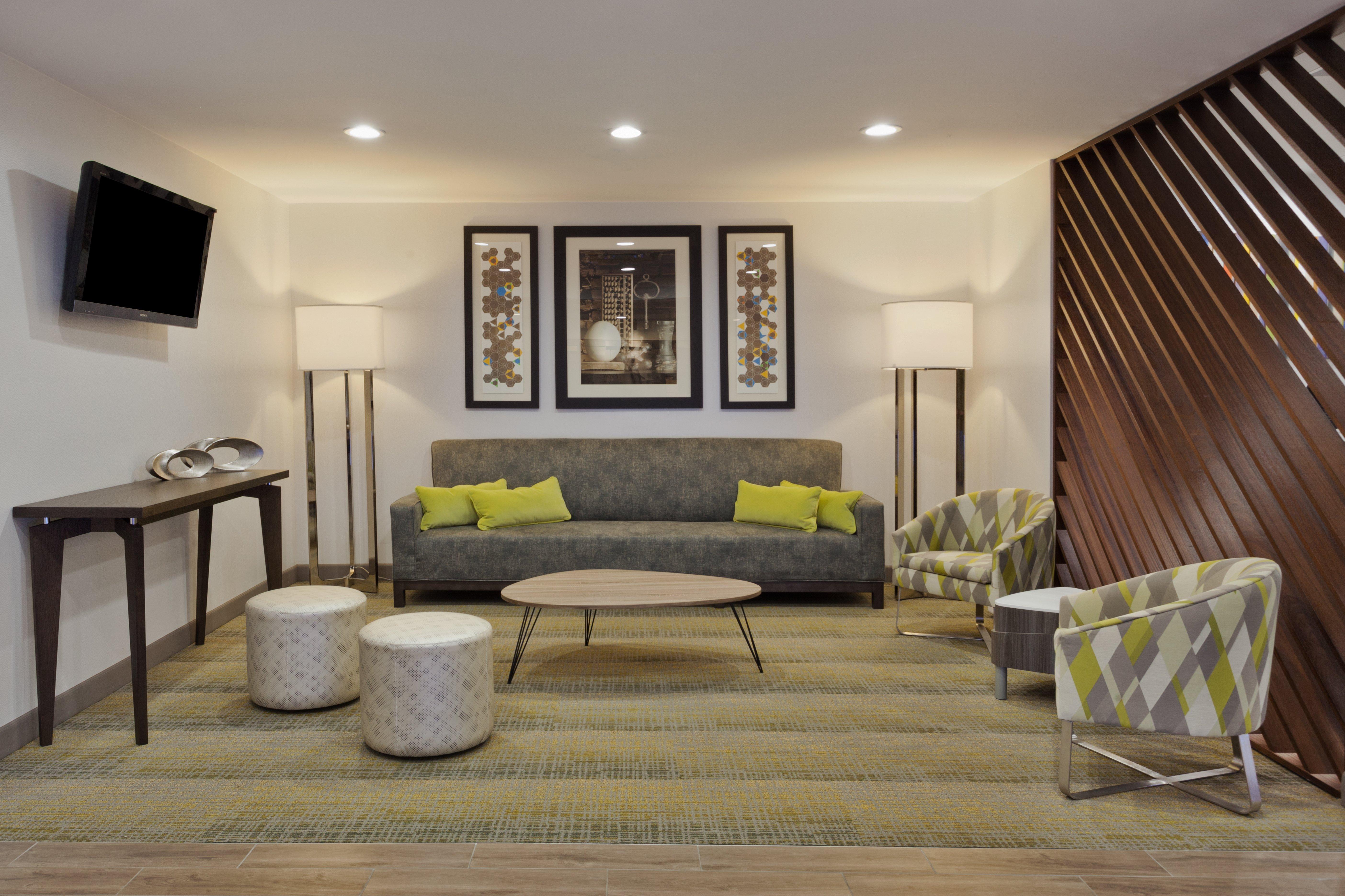 Holiday Inn Express Phenix City-Fort Benning By Ihg Ngoại thất bức ảnh
